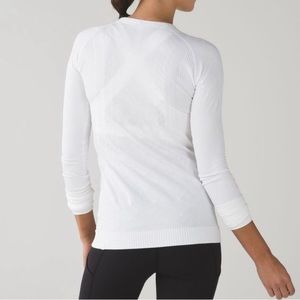lululemon athletica Women’s Long Sleeve Crew Top in White